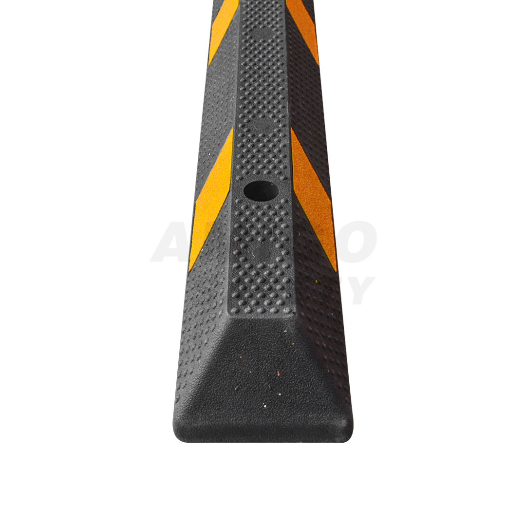 Tope HDPE para Estacionamiento Jyrsa Negro/Amarillo ECO-1169NAM 180 cm - 1